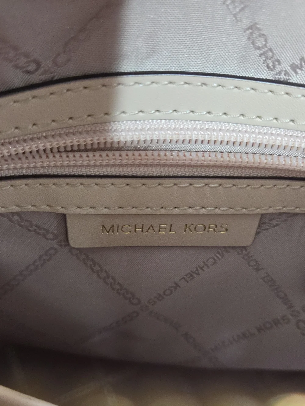 Michael Kors dual top